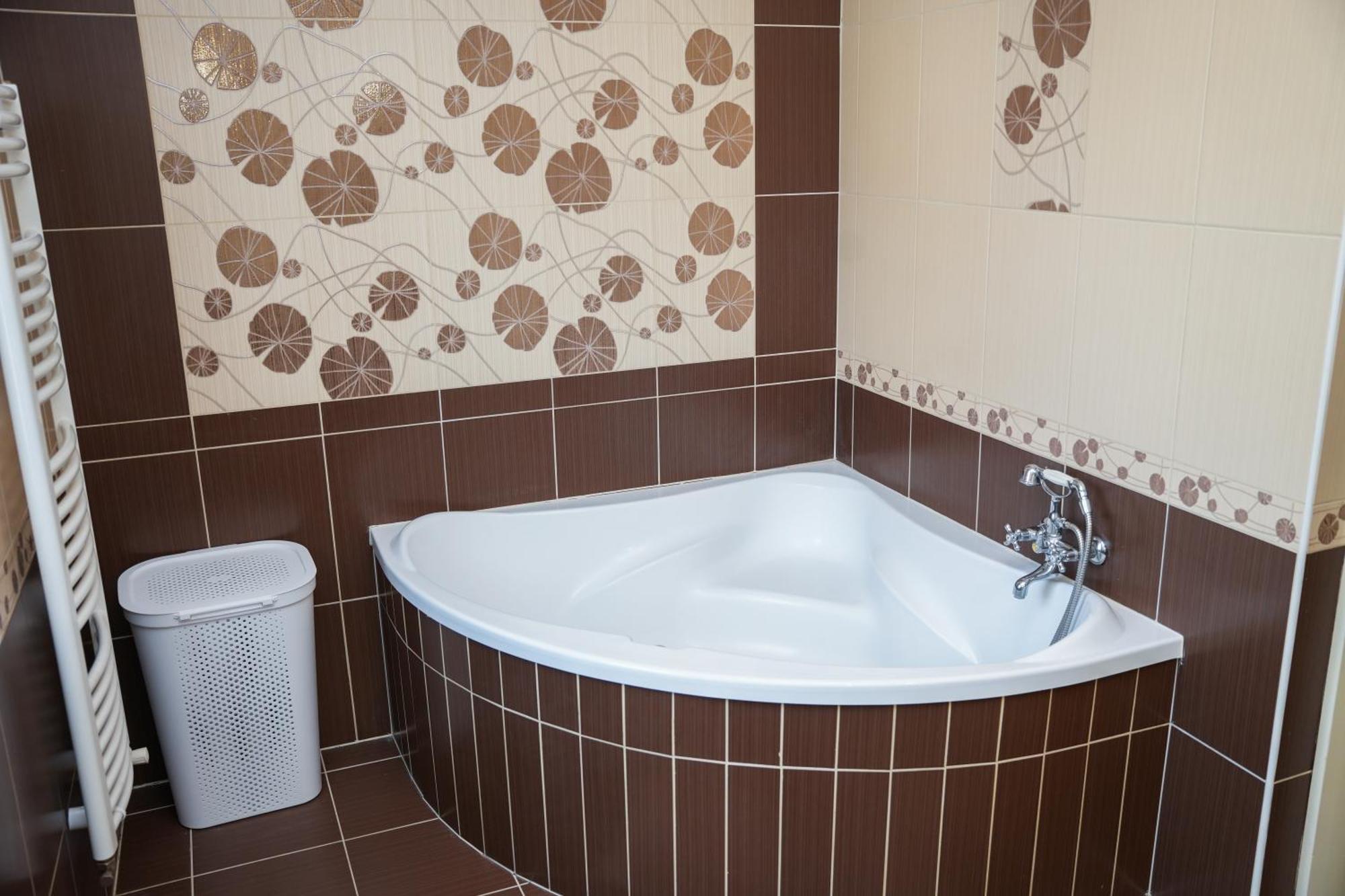 Varkert Deluxe Apartmanhaz Miskolc